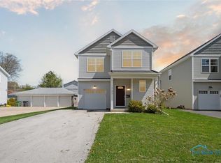 737 Michigan Ave, Maumee, OH 43537