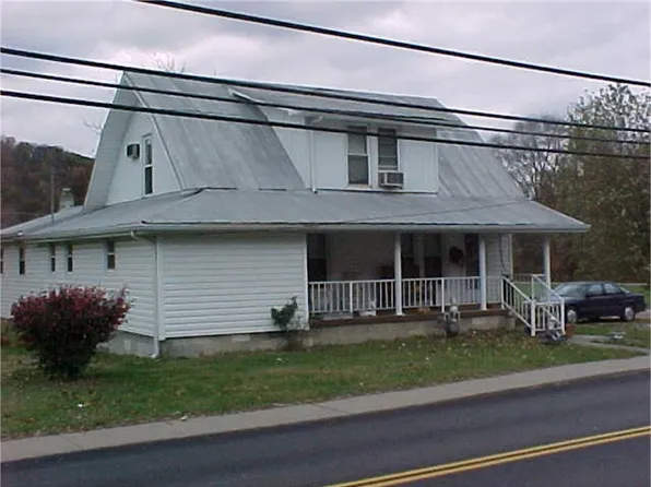 220 Fairlane Dr, Vanceburg, KY 41179