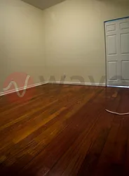 Rented by Wave Real Estate Group