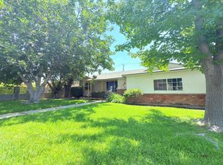 16656 Nordhoff St, North Hills, CA 91343