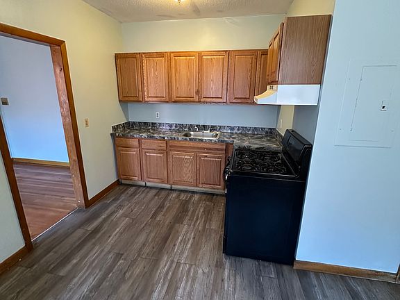5th image of 365 Franklin Ave #3N