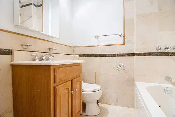 Rented by WAM Partners - William Moses Co. | media 12