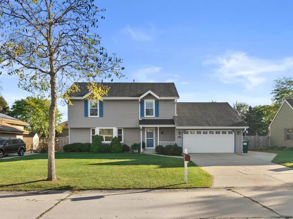 1041 East Mary LANE, Oak Creek, WI 53154