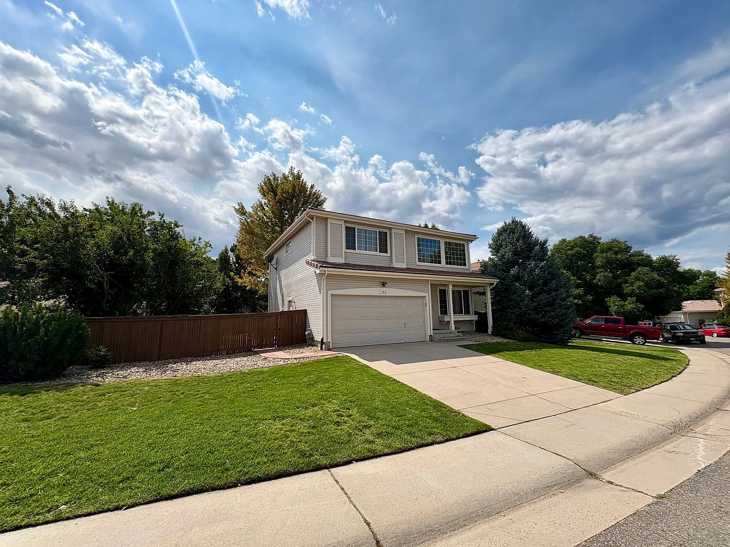 Highlands Ranch 3bed, 3.5 bath — Photo 2