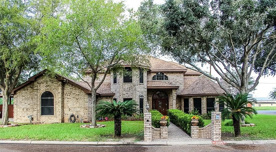 1st image of 1504 W Texas Ave