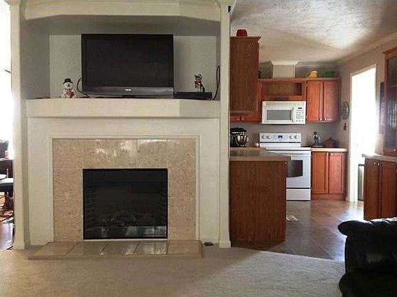 4th image of 1778 S County Road 700 W