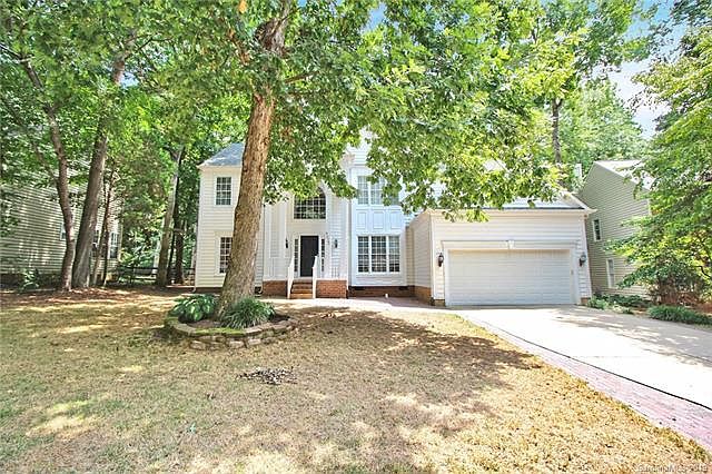 2nd image of 8925 Deerland Ct