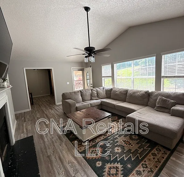 229 Old Carrollton Rd — Photo 5