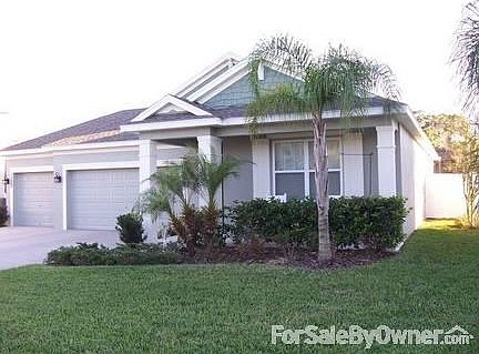 Street View
						:
						Newly painted 3-yr old one-story house with pool!