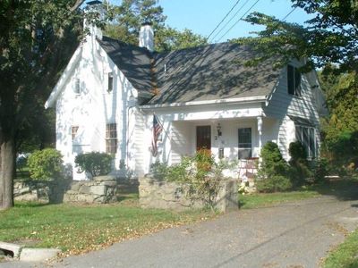 2 Wood St, Bristol, RI, 02809