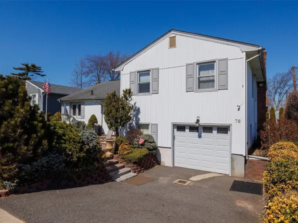 76 Sunnyfield Lane, Valley Stream, NY 11581