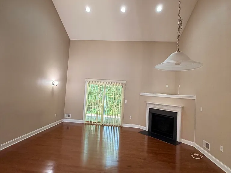153 Birch Ave — Photo 4