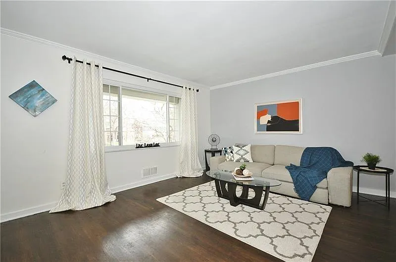 7006 Penn Ave photo 1