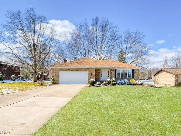 9700 Sharon Lane Dr, North Royalton, OH 44133