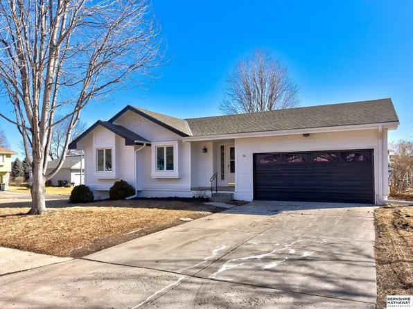 4305 S 150th St, Omaha, NE 68137
