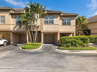 910 Normandy Trace Rd, Tampa, FL 33602