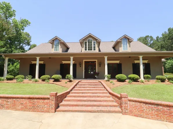 261 Valley View Dr, Ruston, LA 71270