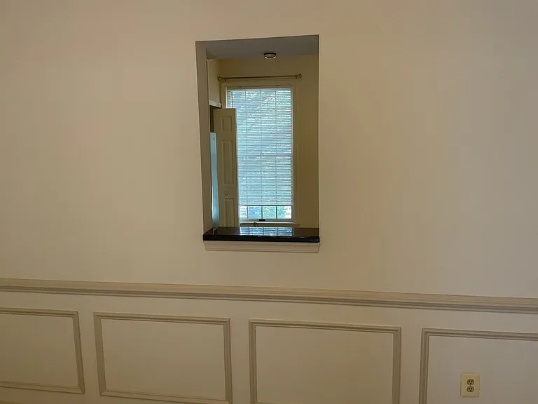 28 Tenby Ct — Photo 6