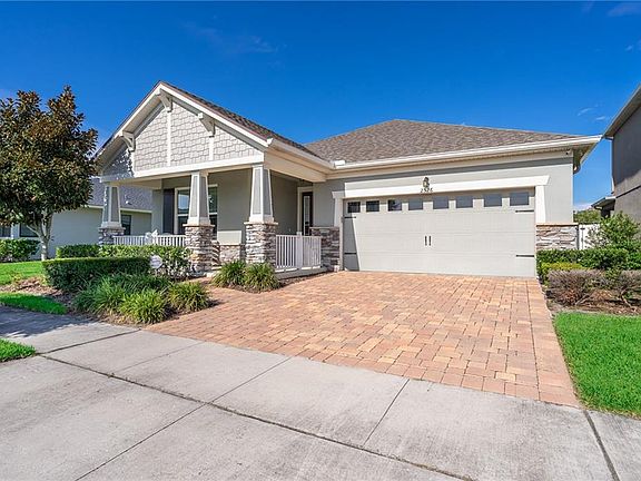 3rd image of 2526 Fontaine Dr