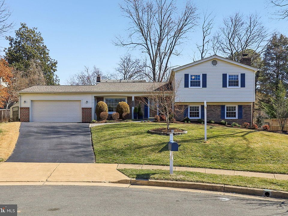 1st image of 9926 Barnsbury Ct