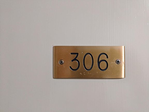 4th image of 1614 Hudson St APT 306