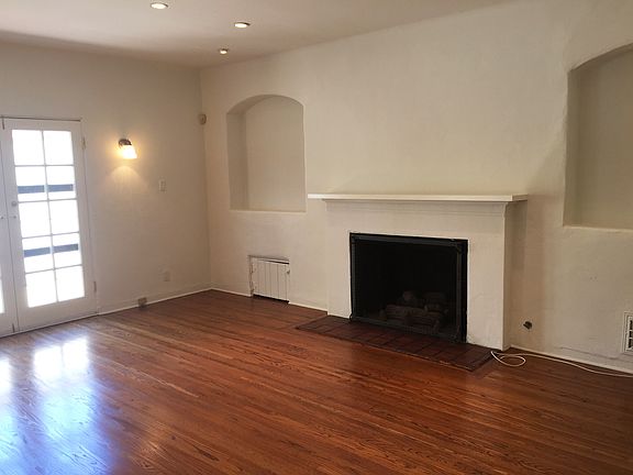 2nd image of 9246 Charleville Blvd