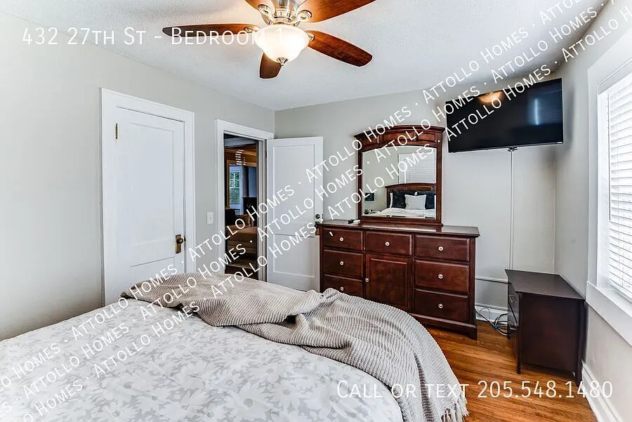 All-Inclusive Bedroom - Crimson Villa - Bedroom #1 - Near UA Campus — Photo 1