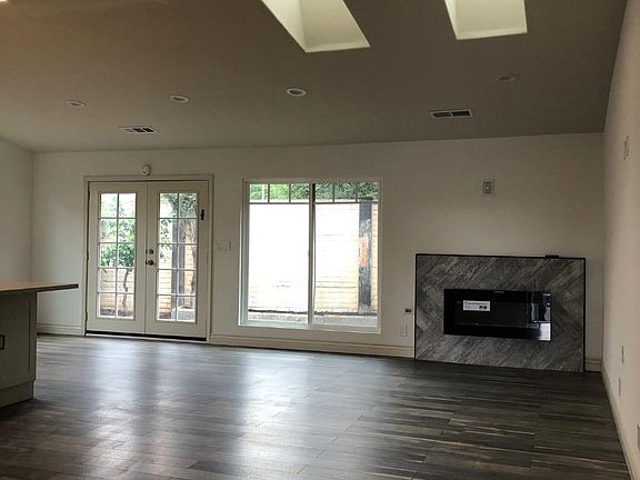 2nd image of 2540 Brenford Dr