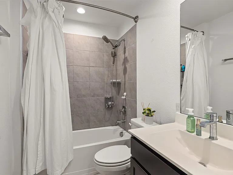 13517 Bonita Island Way — Photo 18