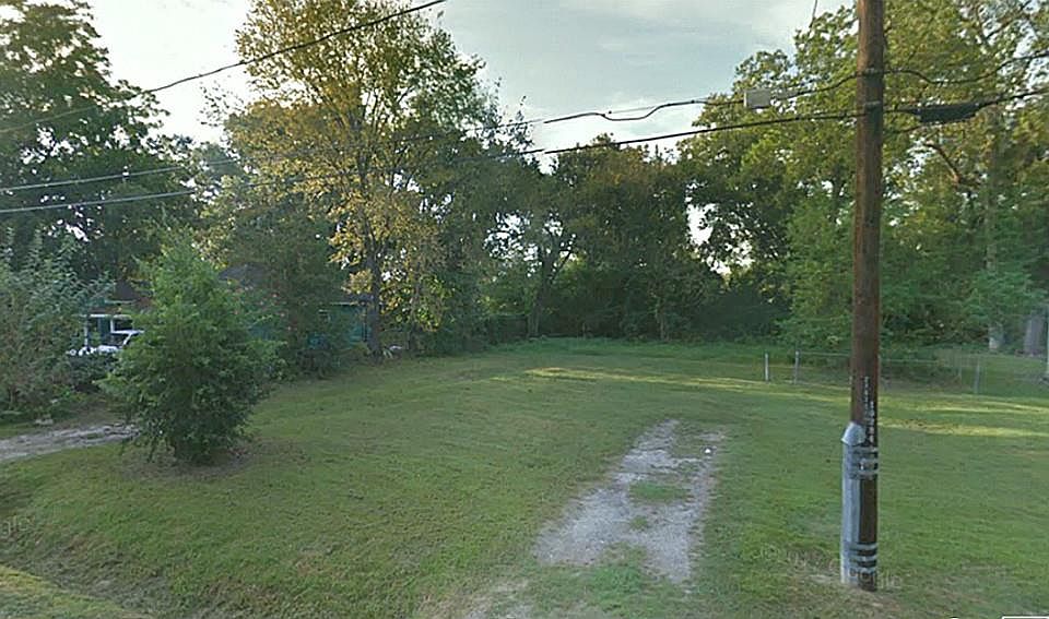 1st image of 6918 W Knoll St