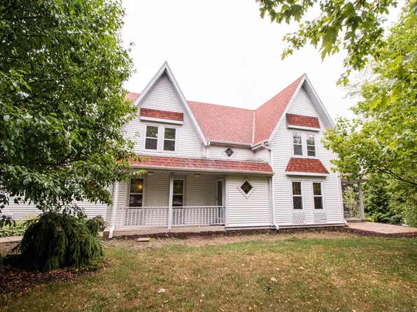 3985 Fairfield ROAD, Slinger, WI 53086