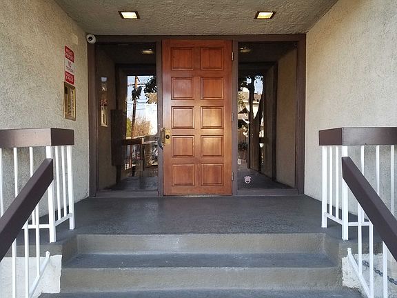 3rd image of 14424 Magnolia Blvd APT 117