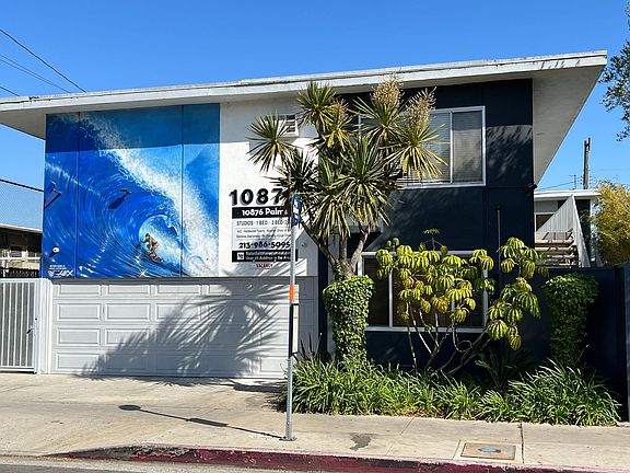 2nd image of 10876 Palms Blvd APT 6