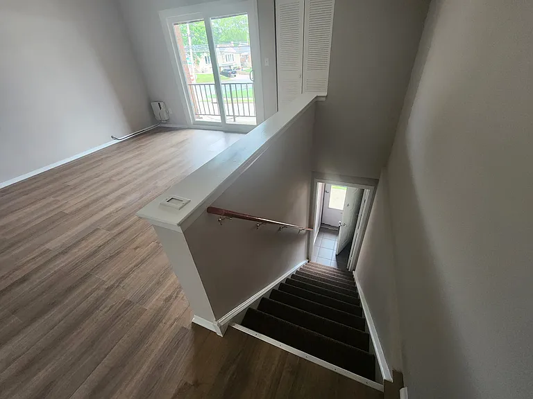 7758 Rockwell Ave #2 — Photo 8