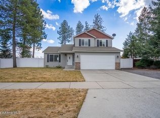 6424 W Christine St, Rathdrum, ID 83858