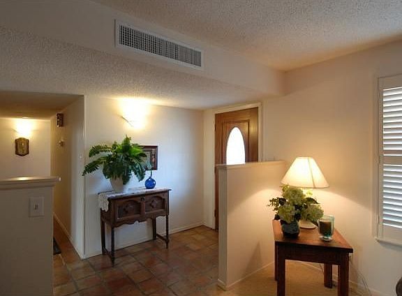 4th image of 6600 La Cadena Dr