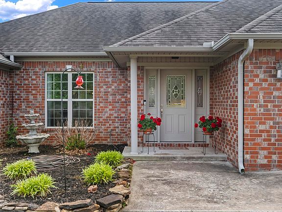 4th image of 101 Kacy Dr