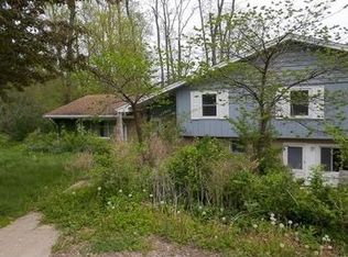 1418 N Wood Rd, Peoria, IL 61604