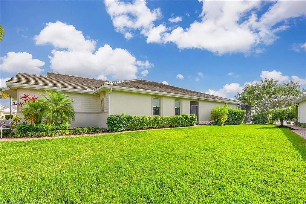 2 bed, 2.0 bath, 1894 sqft, $7,500 — Photo 3
