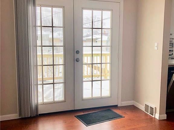 5th image of 7597 Pleasant Hill Dr