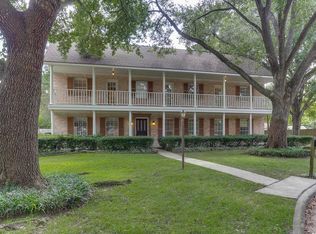 17811 Theisswood Ln, Spring, TX 77379