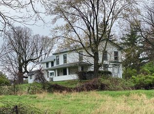 18650 Division Dr, Marshall, MI 49068