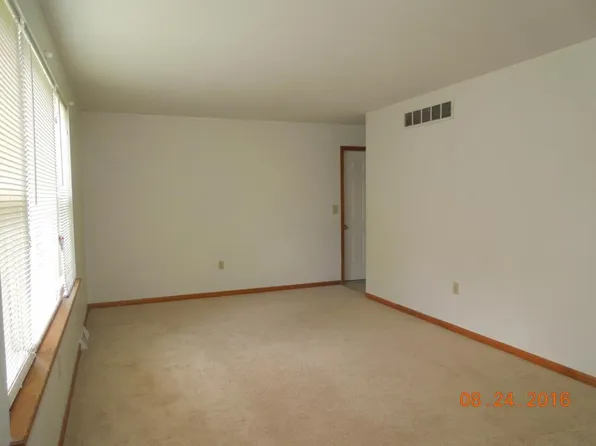 7280 E Sunny Vale Dr #B, Columbia, MO 65201