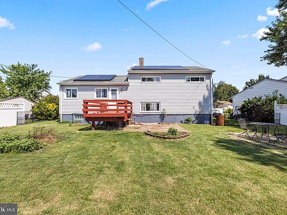 5th image of 115 Martin Rd