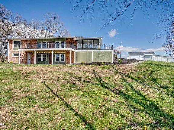 5th image of 1405 Dover Rd