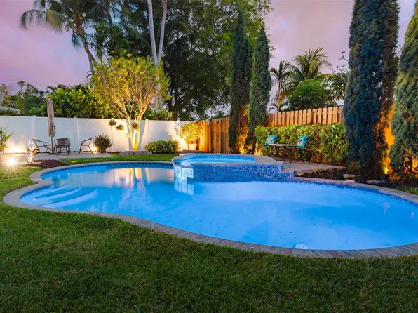 1924 NE 18th Street, Fort Lauderdale, FL 33305