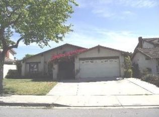 2490 Woodpecker Ave, Ventura, CA 93003