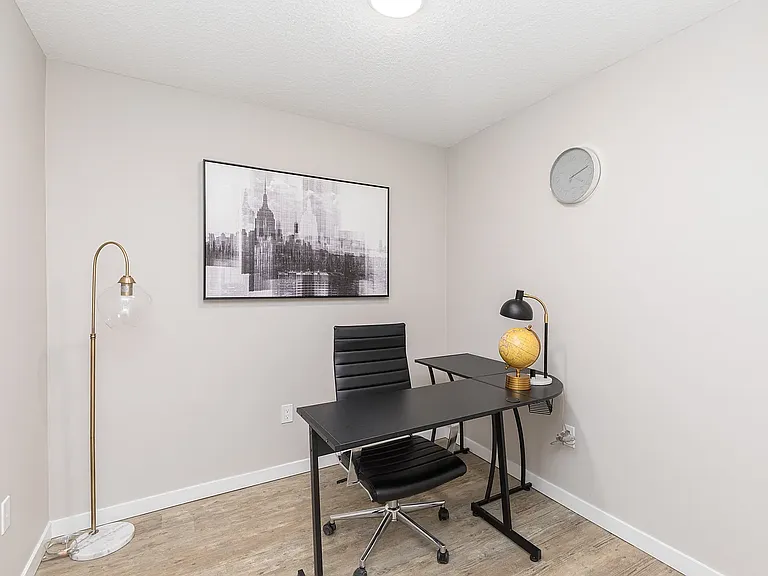 181 Skyview Bay NE — Photo 27