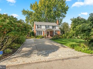 108 Buckingham Dr, Bryn Mawr, PA 19010
