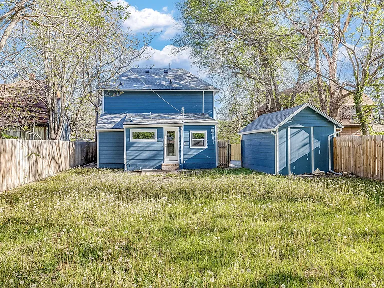 1143 W Dayton Ave — Photo 11